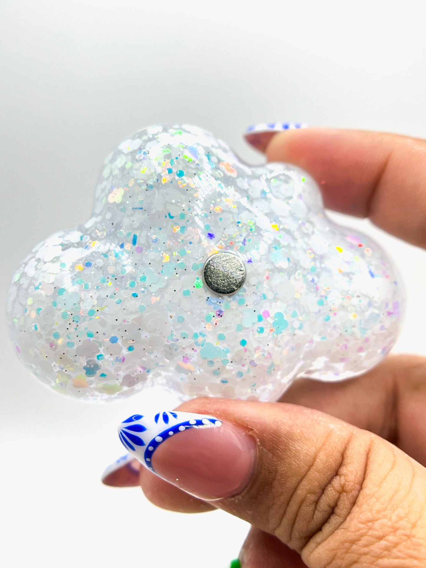 Nimbus (Glow) - Corby Cloud Nail Stand