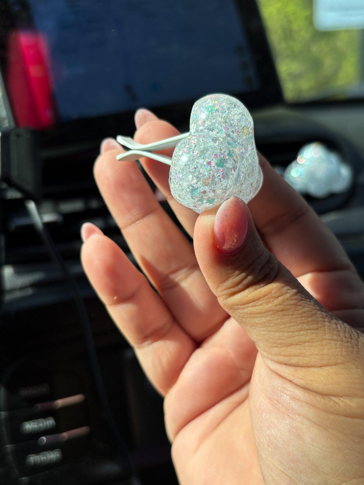 ** NEW ** Corby Cloud Car Vent Clip