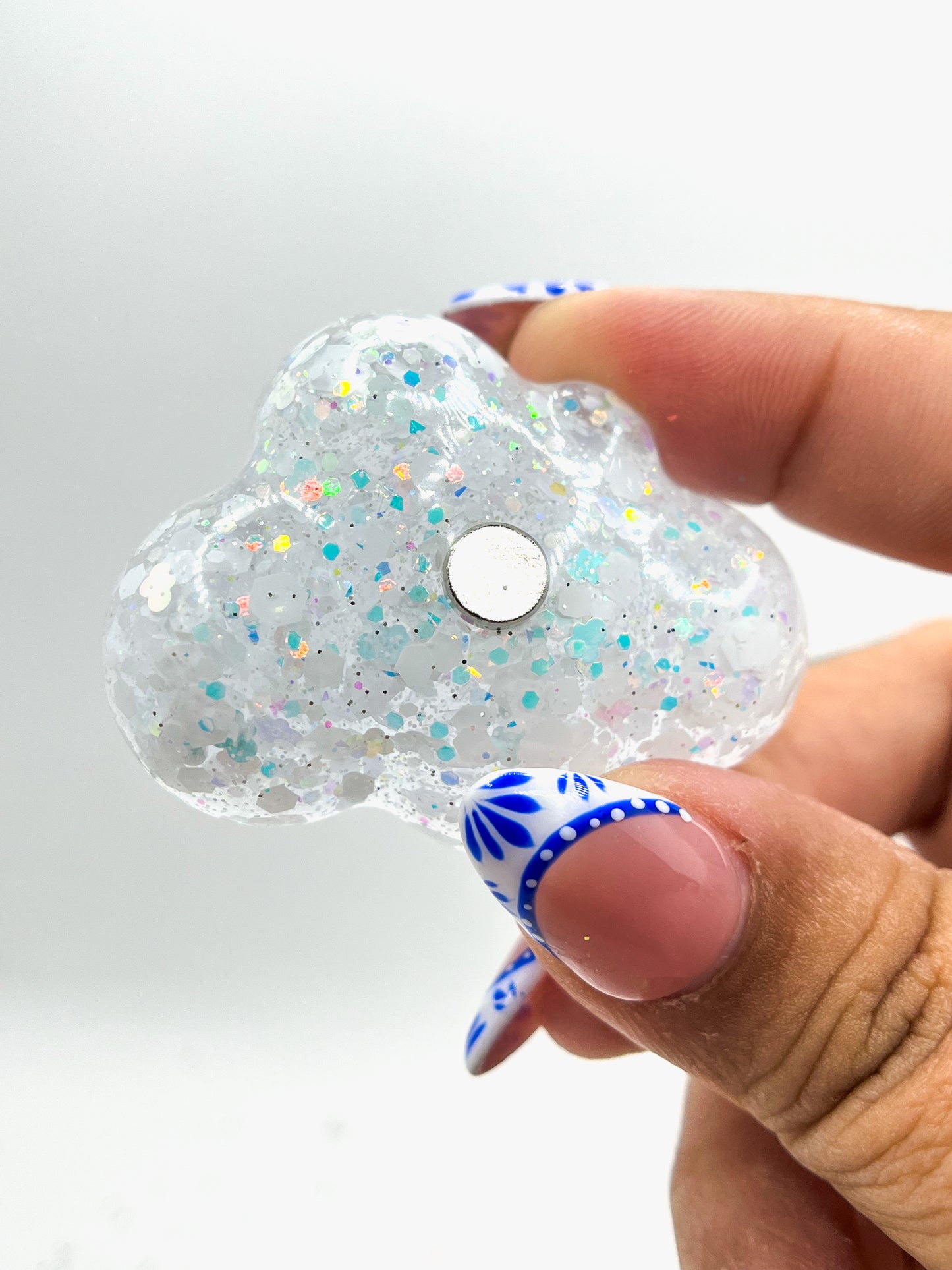 Nimbus (Glow) - Corby Cloud Nail Stand