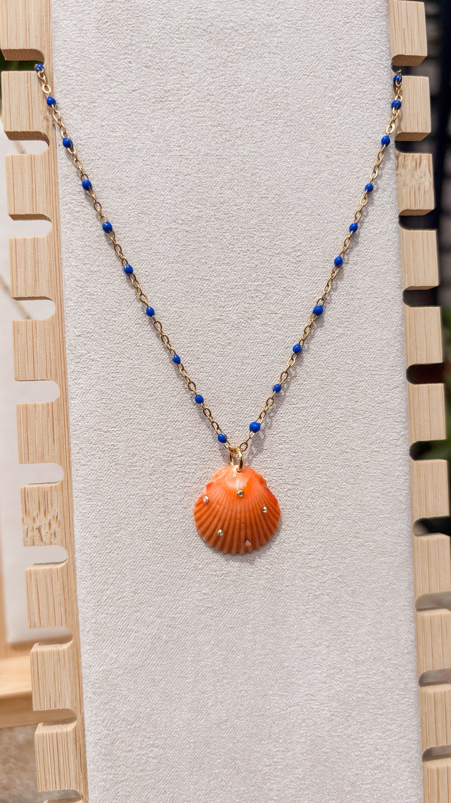 Knicks in 5 Shell Necklace